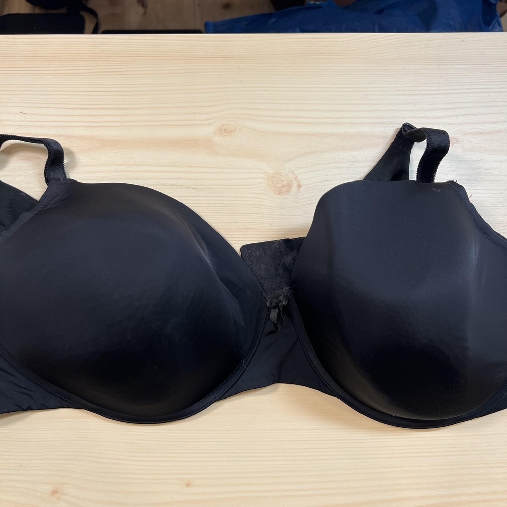 Torrid Back Smoothing Bra 42G Black T Shirt Underwire Lightly Lined Plus Size